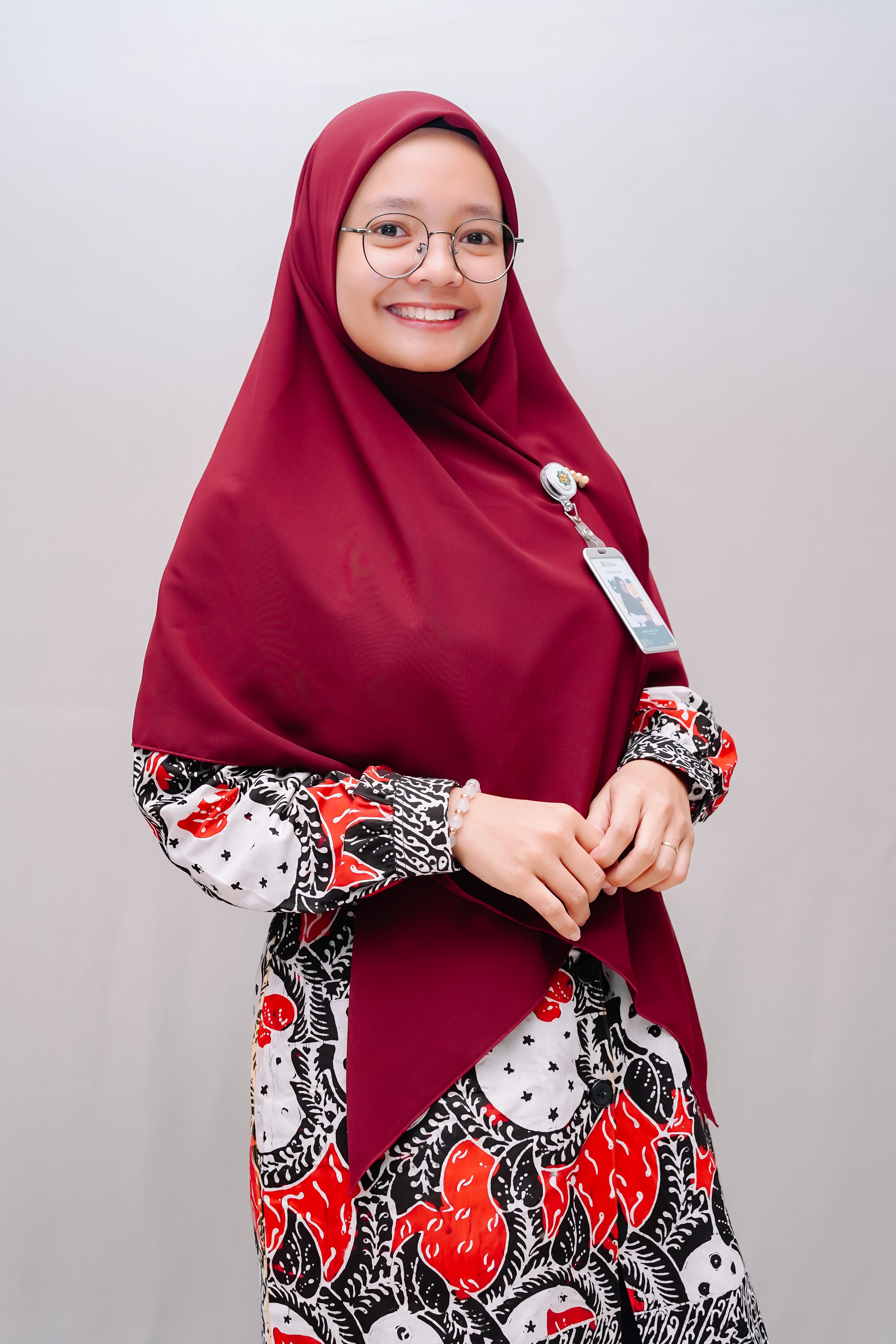 Raffelia Sherly, S.Pd